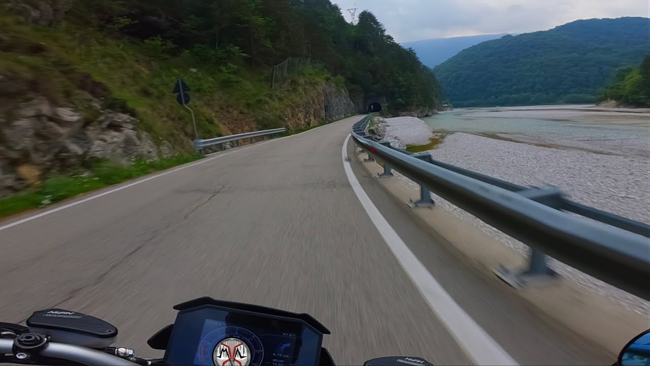 MV Agusta Brutale 800 RR - Raw onboard