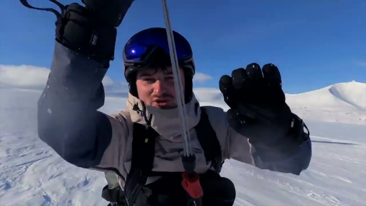 Snowkite Svalbard April 2023