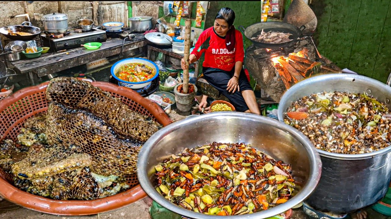 MENUNYA TIDAK ADA DI TEMPAT LAIN!! HANYA DISINI 5RIBU BISA MAKAN SAK PUASE