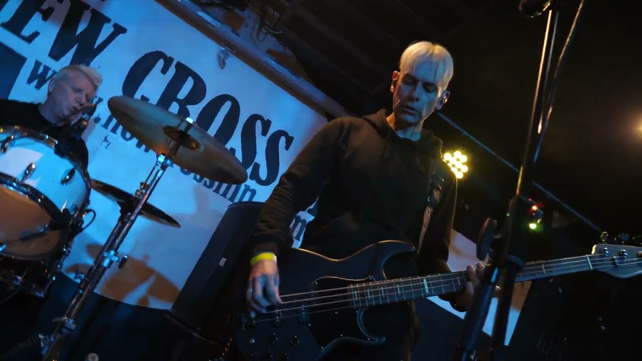 Plastic Bardo - Find Your Own Life (LIVE)