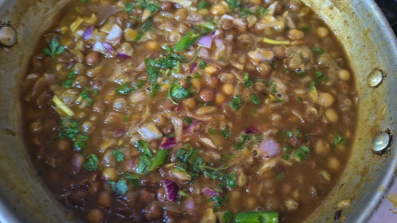 Ramadan special Chatpata chana matar chaat recipe|| चटपटा चना मटर चाट बनाने का तरीका !! 