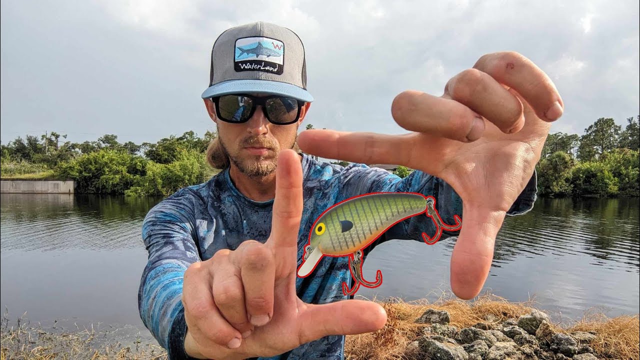 Late Summer Crankbait Fishing For Bass In September!