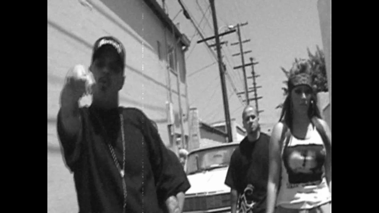 MADOGG - U AIN'T GANGSTA (MUSIC VIDEO)