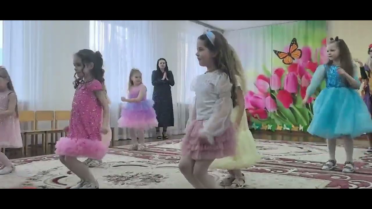 8 марта танец 