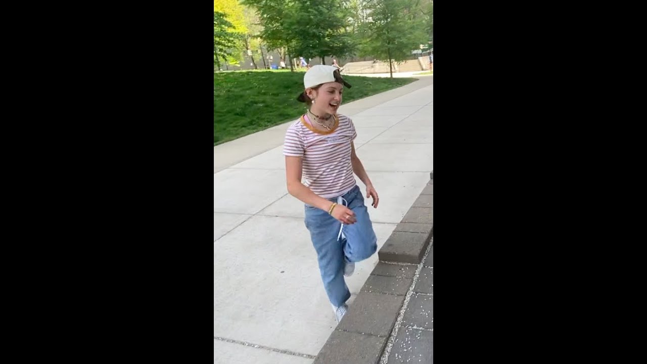 Lucy Heller  18 year old girl skateboarding