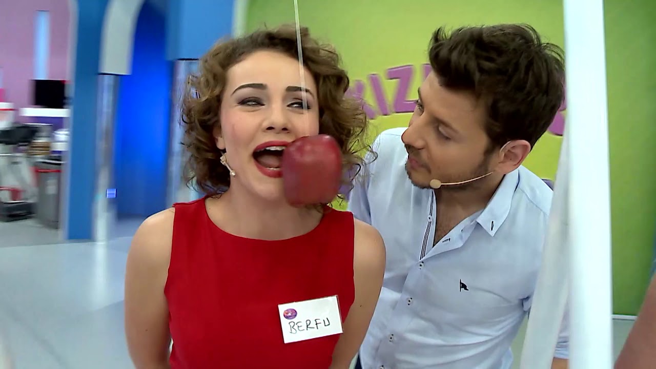KIZLAR VE ANNELERİ TANITIM