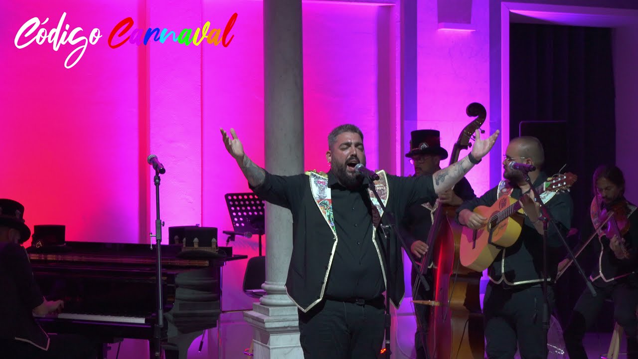 WAXI canta pasodoble EL CIRCO 'Es ley de vida' - La banda de palacio