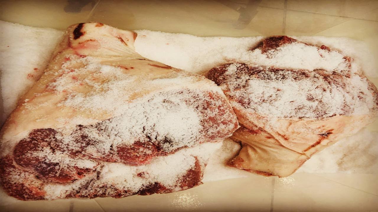 JAMBON CRU EP1 (Désossage Salage).