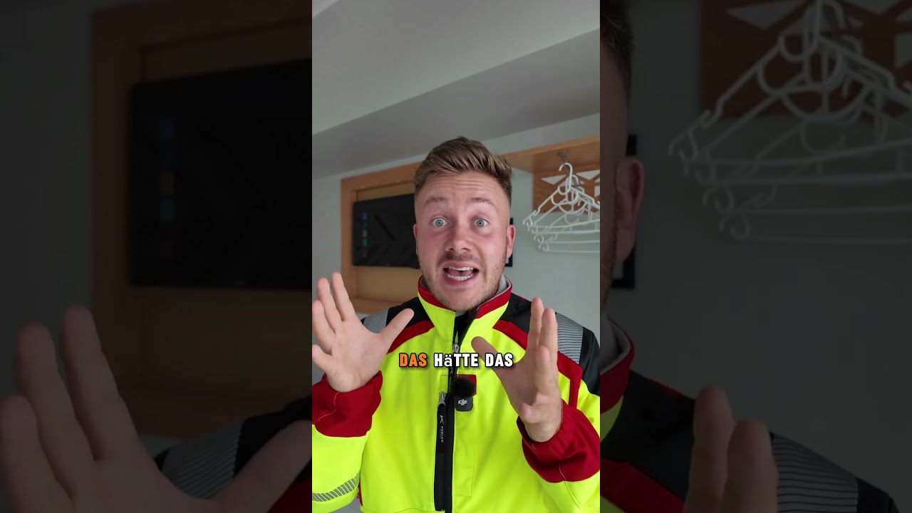 12 Minuten Warteschleife bei einem Notruf? 🤔 #112 #notruf #sanit&auml;ter Video by @vox