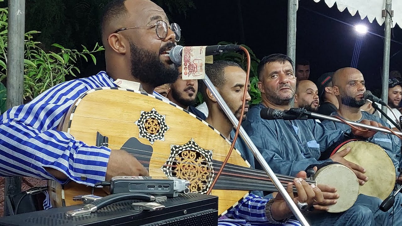مح مح مح ياماما ونتي عيني..36 مريم 60حليمة 12باتول..حكيـــــم حمــودة في وهران حي شالام🎻🎶👏