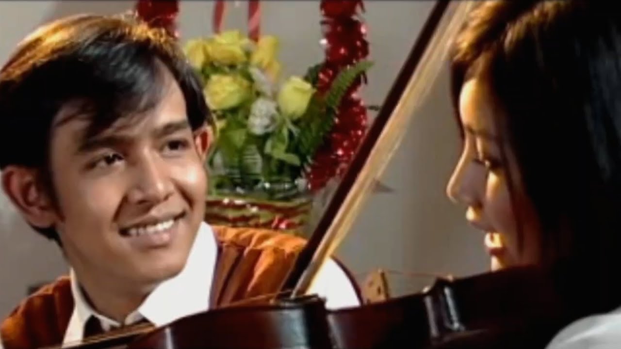 ခင်မောင်တိုး - ငွေစင်ရော် [Official MV]
