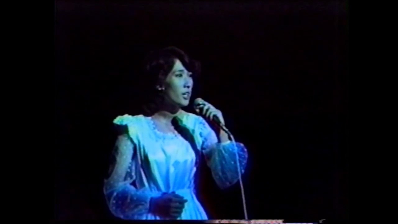 村上幸子が唄う 名曲「涙の連絡船」（HP動画）