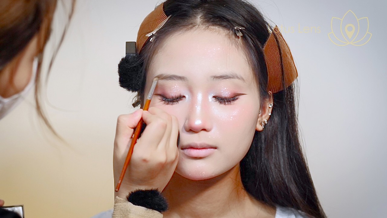 Asmr Glowy Douyin Makeup with Voluminous Soft Waves Hair Styling
