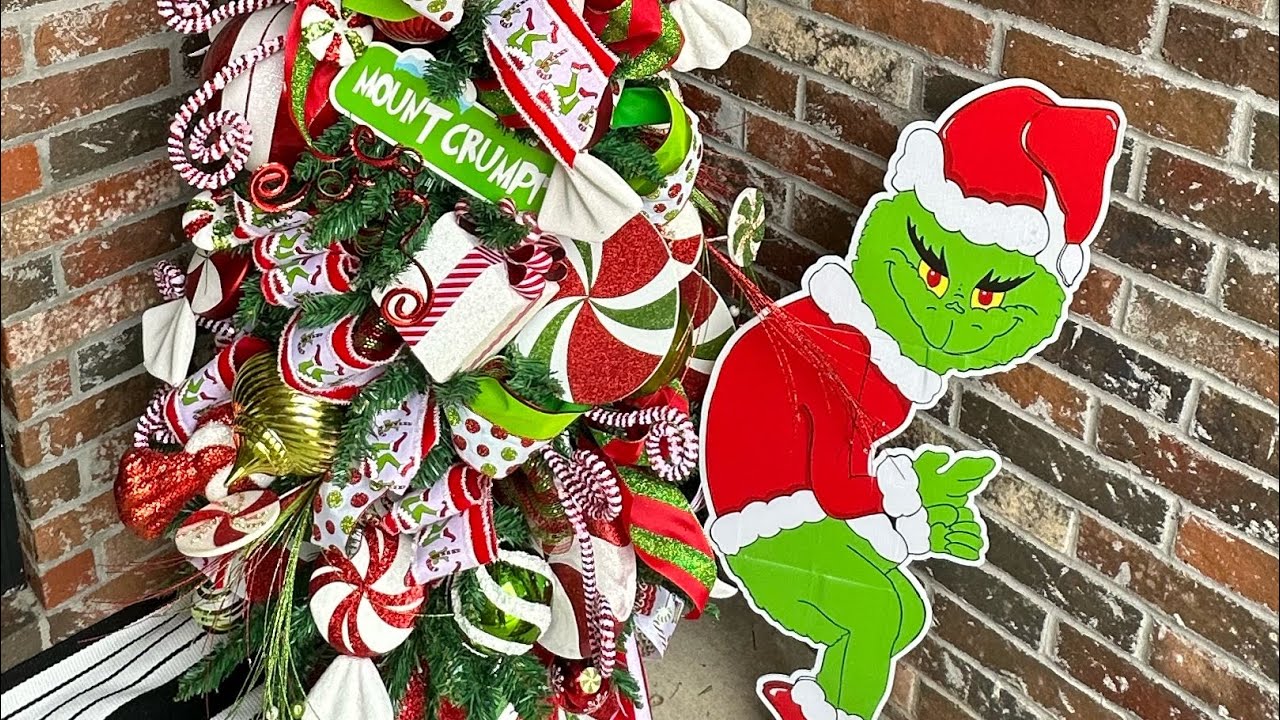 DECORATE WITH ME/ GRINCH CHRISTMAS THEME #decoratewithme #christmas