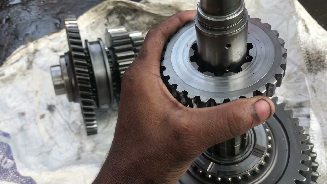 Mahindra 575 2020 modal Gear Box Fitting Job|junaidrao #tractortalk