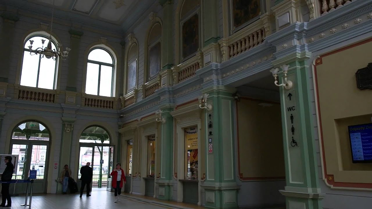 Maj 2015 - Dworzec PKP Przemyśl - Najpiękniejszy dworzec w Polsce