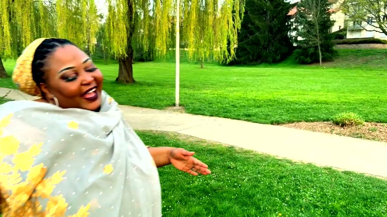 ROSE DES ILES - MOUHAMADI BOUNOU SAÏDI