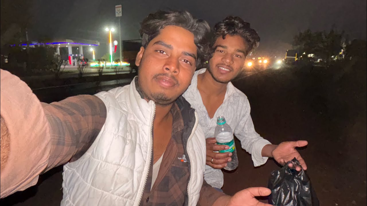 Highway Par Roza Khola 😊