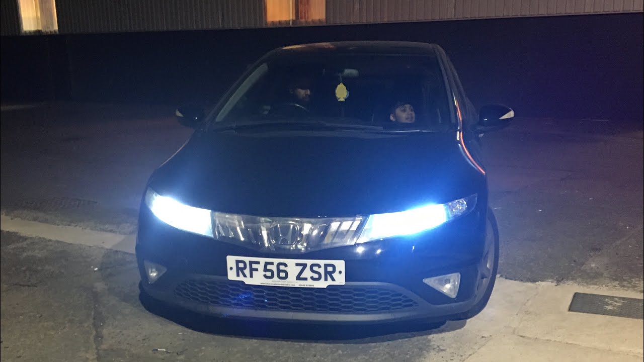 How to Change Headlight Bulbs on a Honda Civic MK8 (Tutorial) | E&A Car Reviews