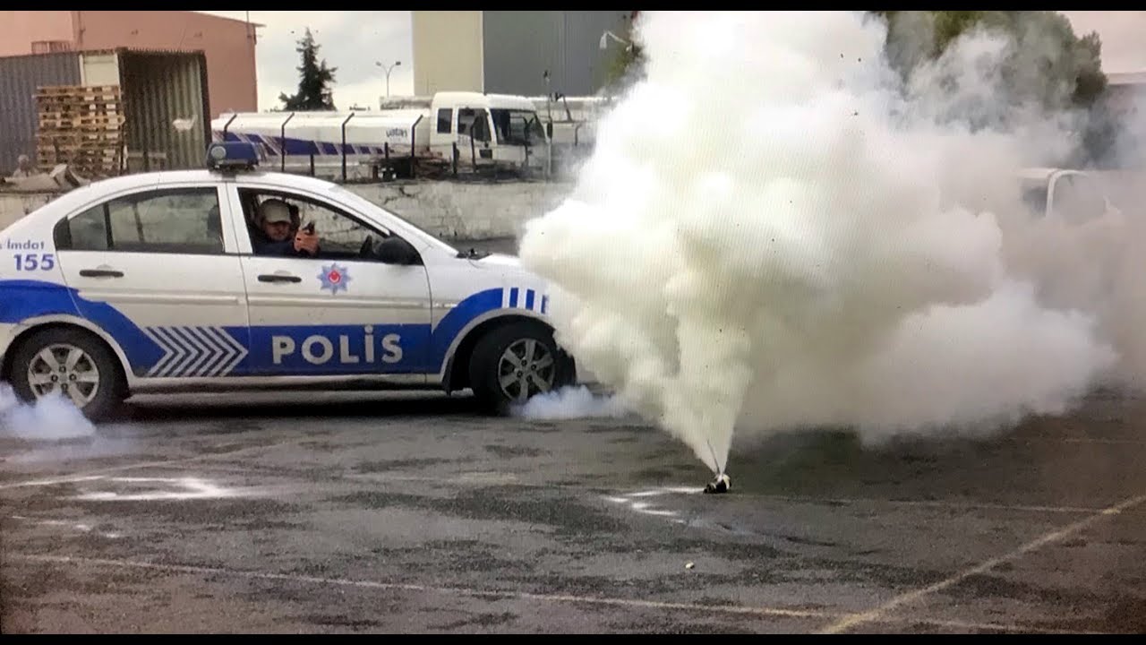 İstanbul Polisi'nin ileri sürüş eğitimi aksiyon filmlerini aratmıyor