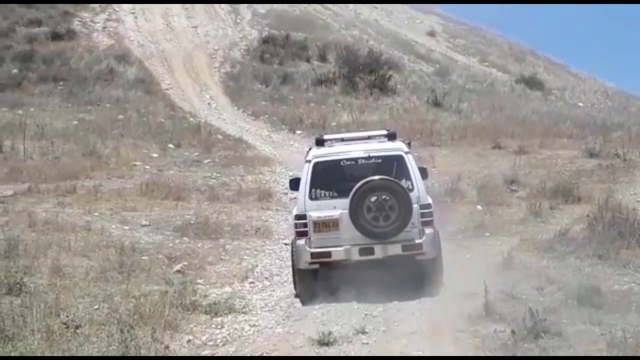 Mitsubishi Pajero2 vs  Ssangyong Rexton g4 Offroad
