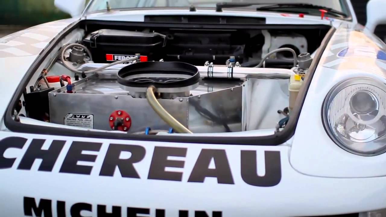 Porsche 993 GT2 Race Car vs. Road Car