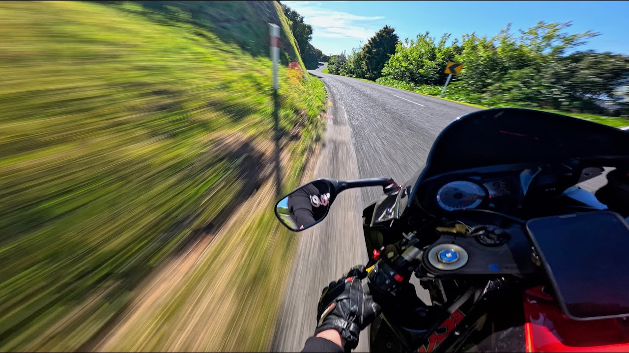Speeding To A Sushi Date With A Cute Asian | GSXR 750 (4K)
