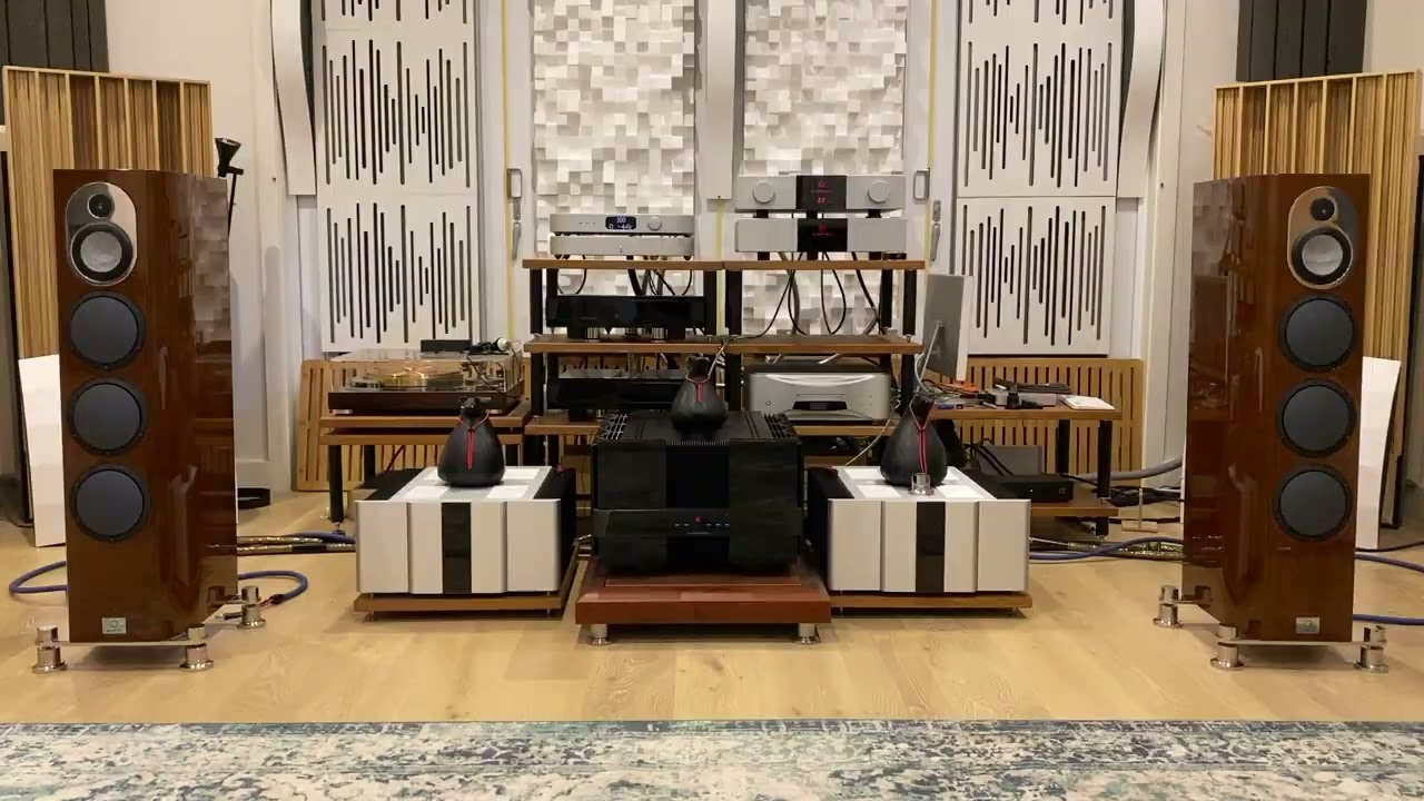 Power Amp Shootout: Karan KA M 2000 Vs Gryphon Mephisto [New-Age: Era - Devore Amante]