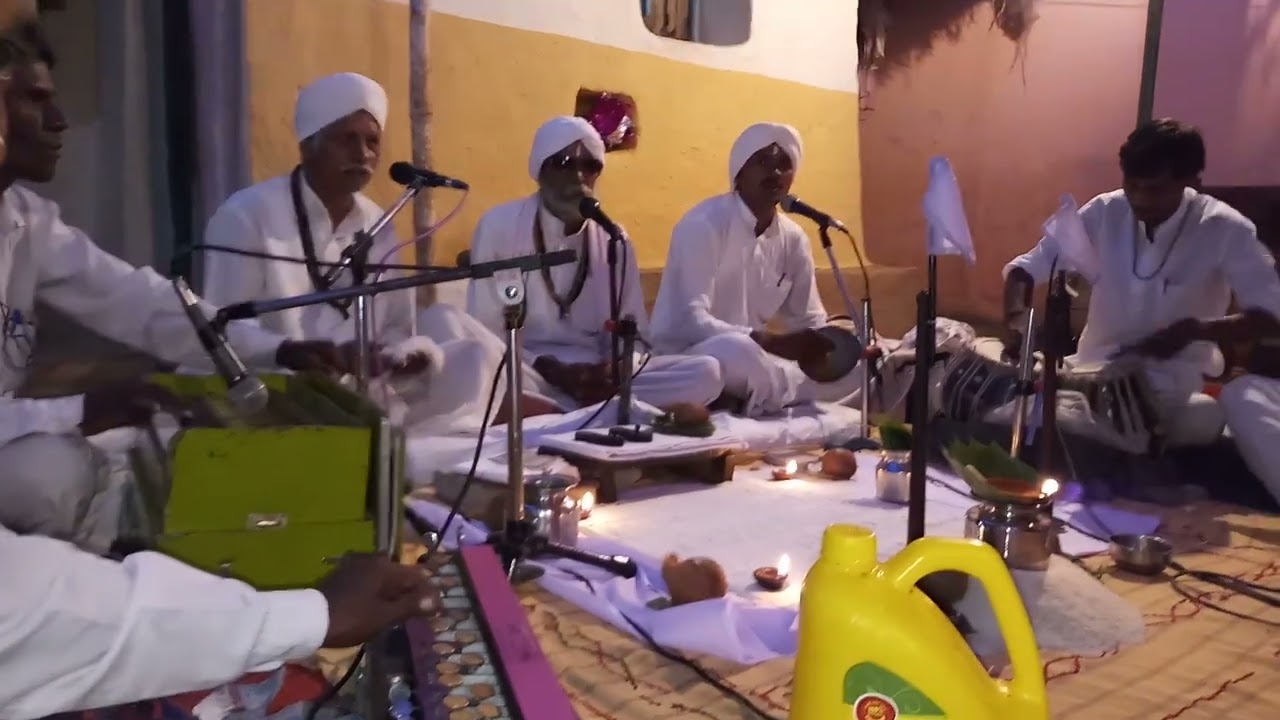 चौंका आरती एवं सृष्टि विस्तार परम् पूज्य गुरु घासीदास बाबा जी का चौंका आरती एवं सृष्टि विस्तार 🙏🏳️📿🪔