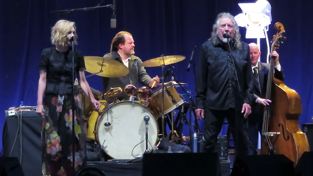 Robert Plant and Alison Krauss Mansfield, Massachusetts Gone Gone Gone