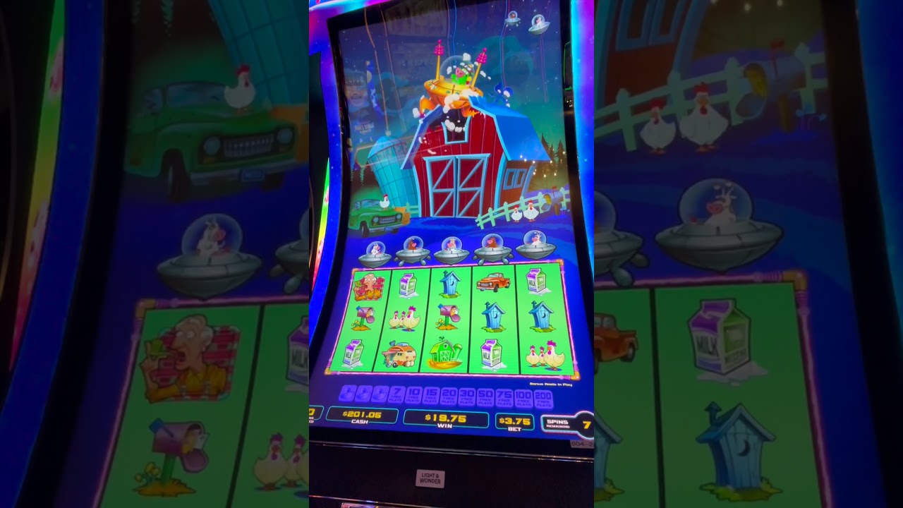 The NEW Planet Moolah Slot Machine Bonus is CRAZY! #slots #casino #lasvegas
