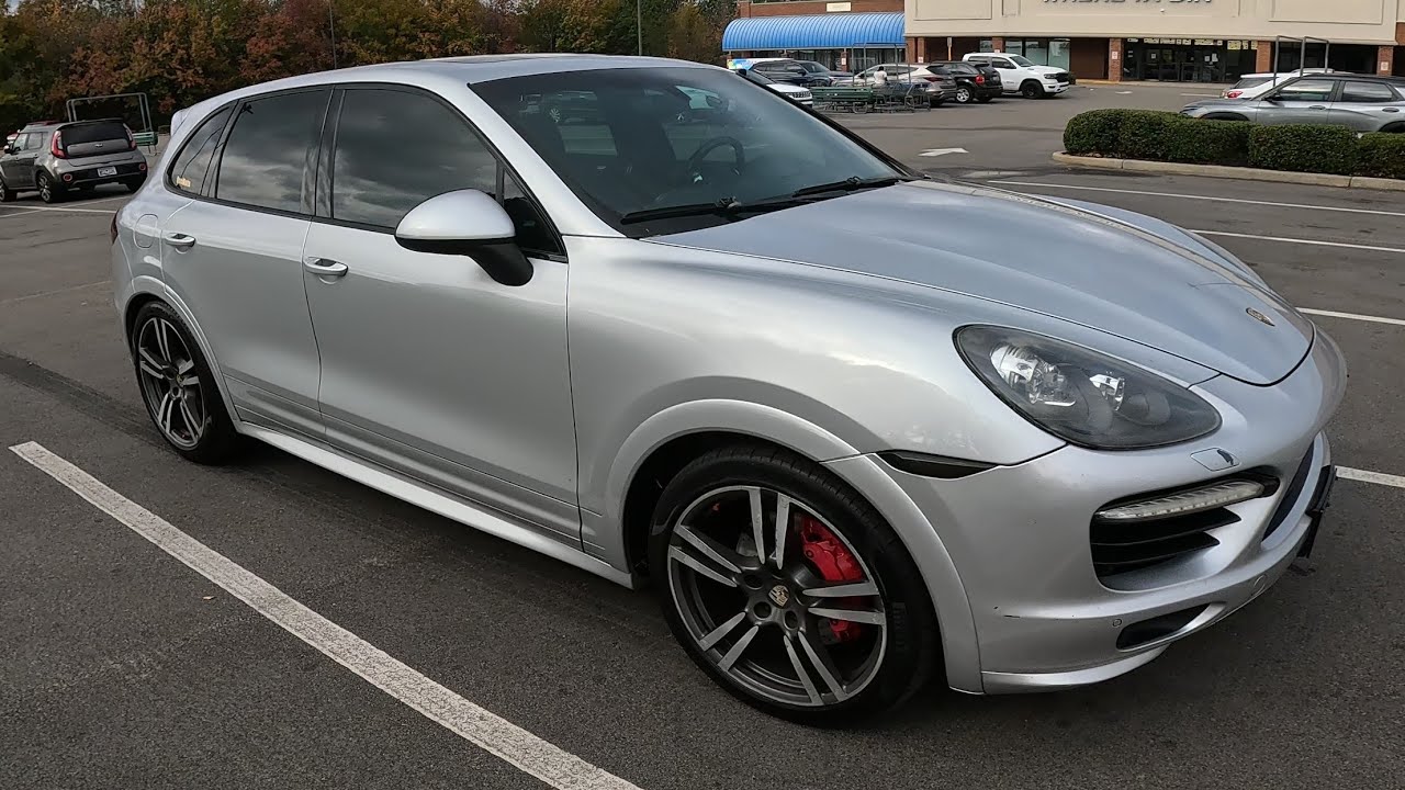 Как заменить стойку капота на вашем Porsche