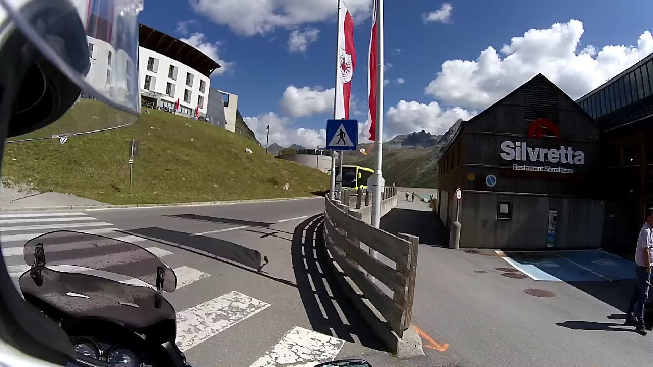 Silvretta-Hochalpenstraße mit der Honda CBF 1000