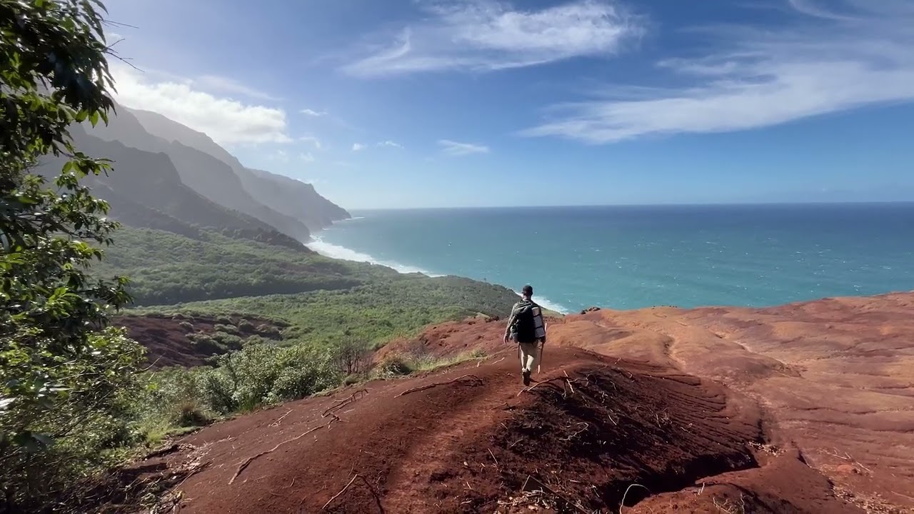 KALALAU TRAIL - NA PALI COAST, KAUA'I