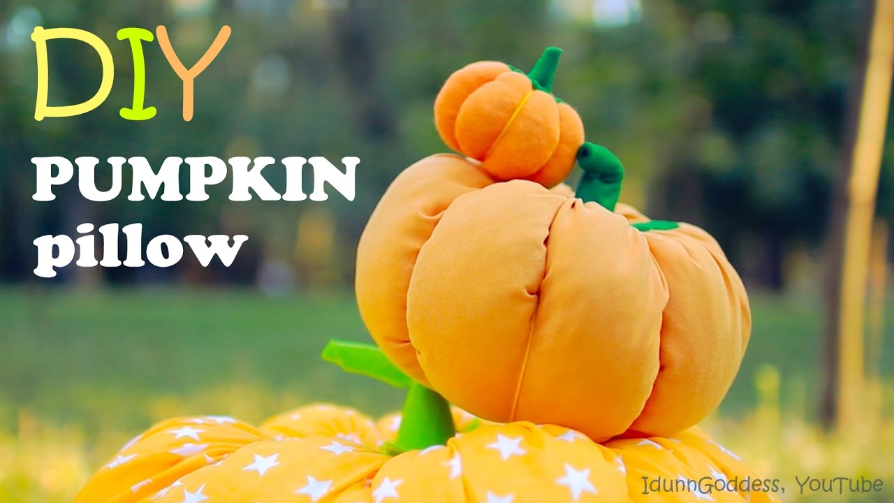 How To Make a Pumpkin Pillow – DIY Pumpkin Pillows