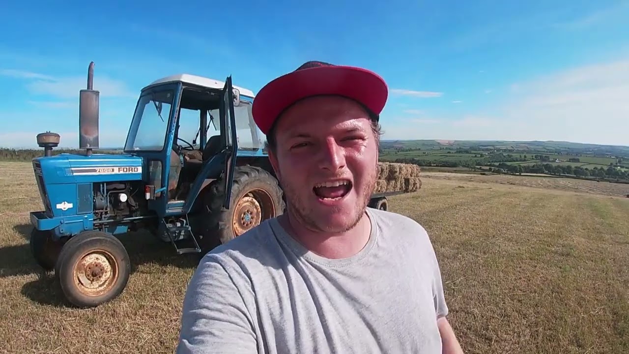 BRINGING HAY OFF THE FIELD USING A FLAT 8 GRAB FOR THE FIRST TIME!