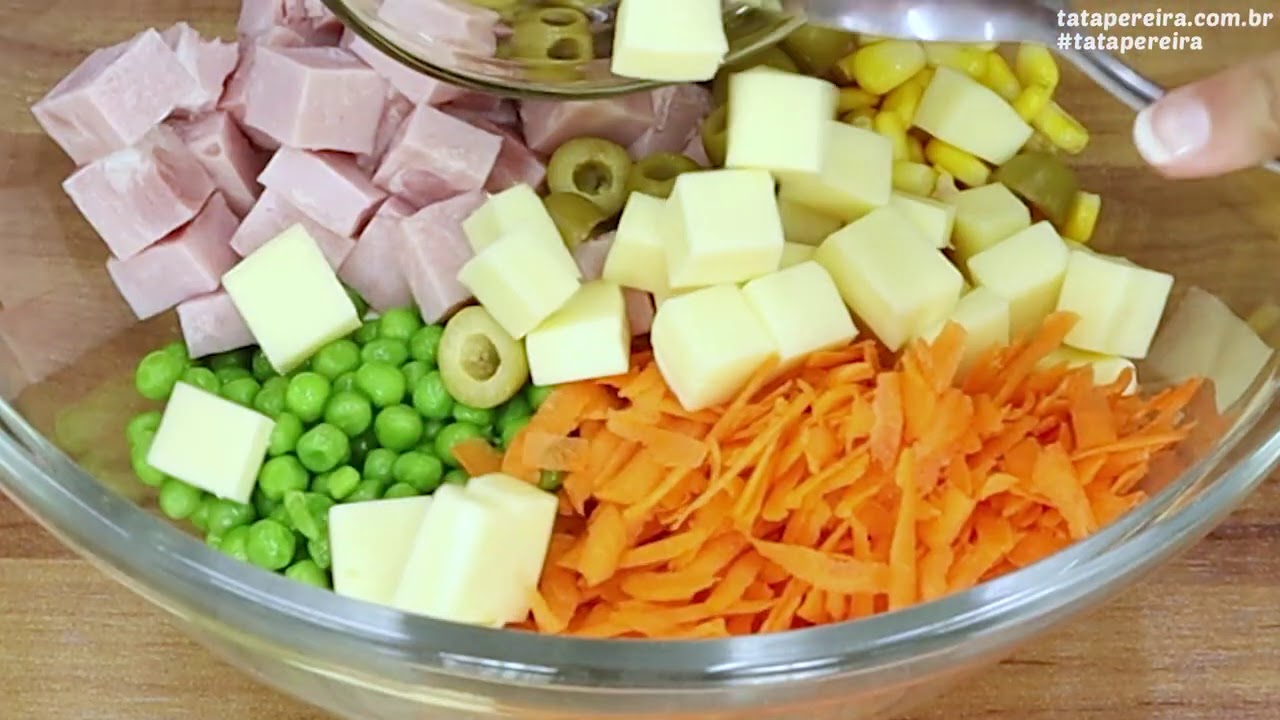 SALADA DE MACARRÃO MUITO FÁCIL E RÁPIDO