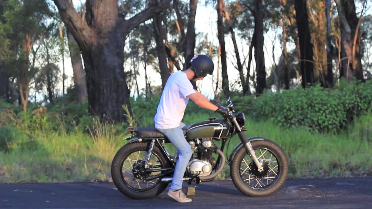 1972 Honda CB250 Custom Brat Tracker