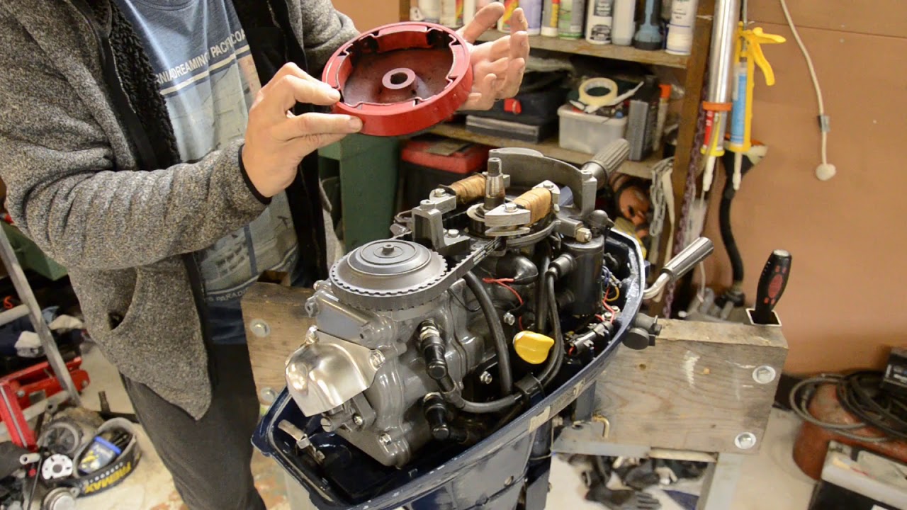 Nelitahti per&auml;moottorin huolto osa 1 (Honda Bf100)