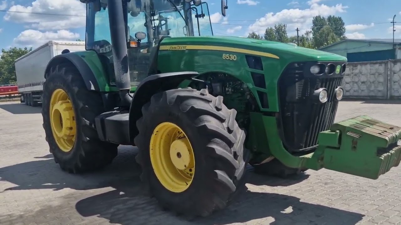 John Deere 8530 - бюджетний варіант 350-ти сильного трактора.