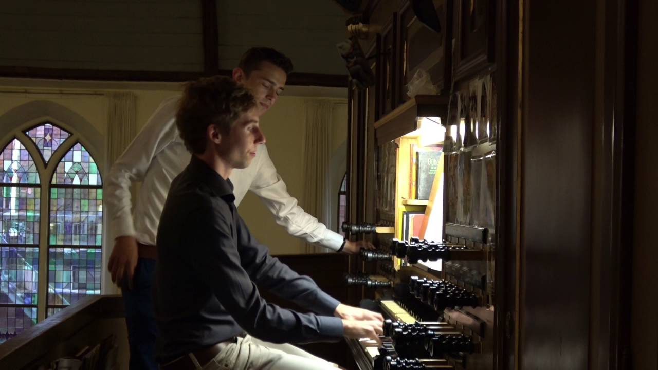 Suite over The Polar Express  - Hervormde kerk Wateringen.