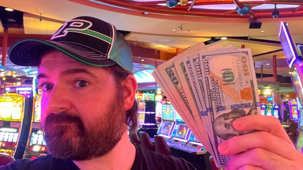 RARE DOUBLE BONUS! 2 Bonuses On The SAME SPIN! HUGE WINS!