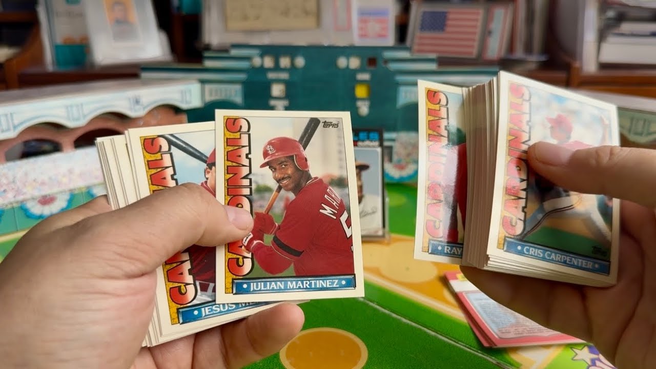 1990 Topps TV Cardinals boxed set 
