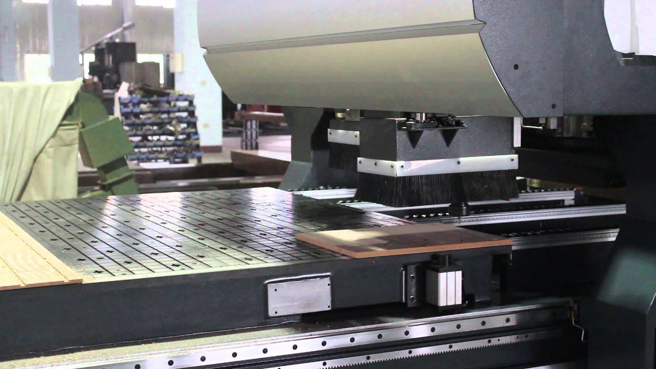 WOODMAN Moving Gantry CNC Router - Part 2