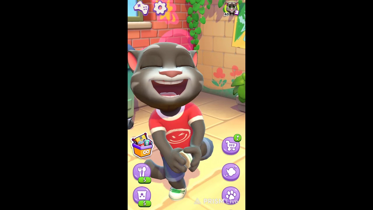 TALKING TOM FUNNY