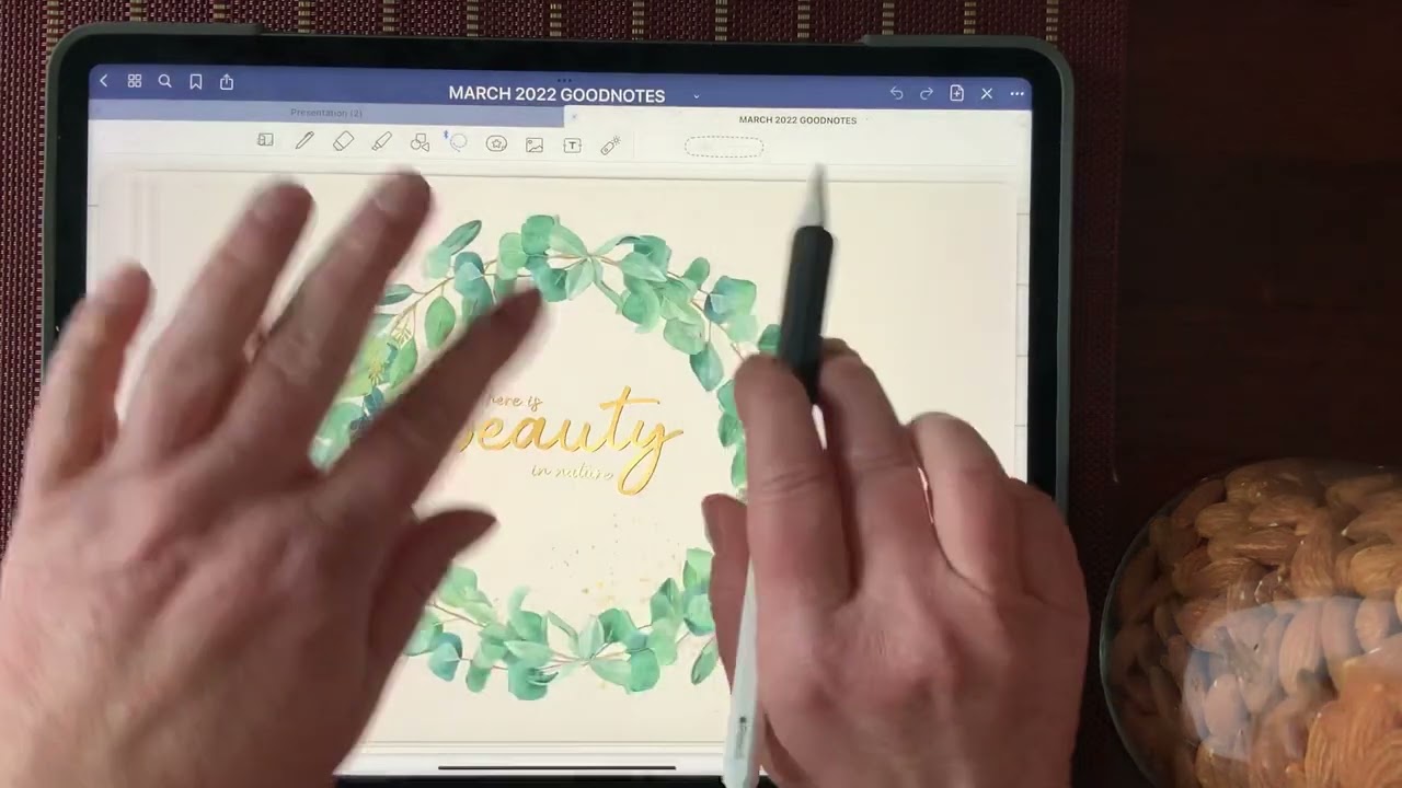 What size should I create my digital planner in Keynote?