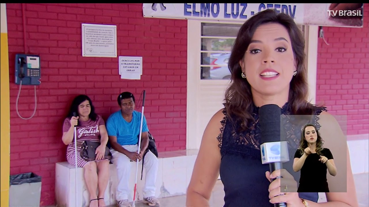 Inclusão de cegos e surdos na escola ainda é um desafio na educação