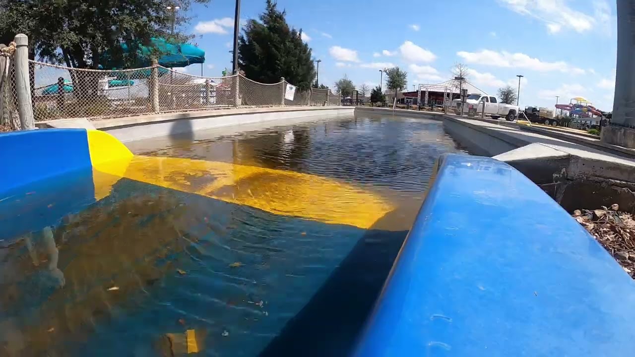 Water Park Catch Pool Filling and Green to Clean