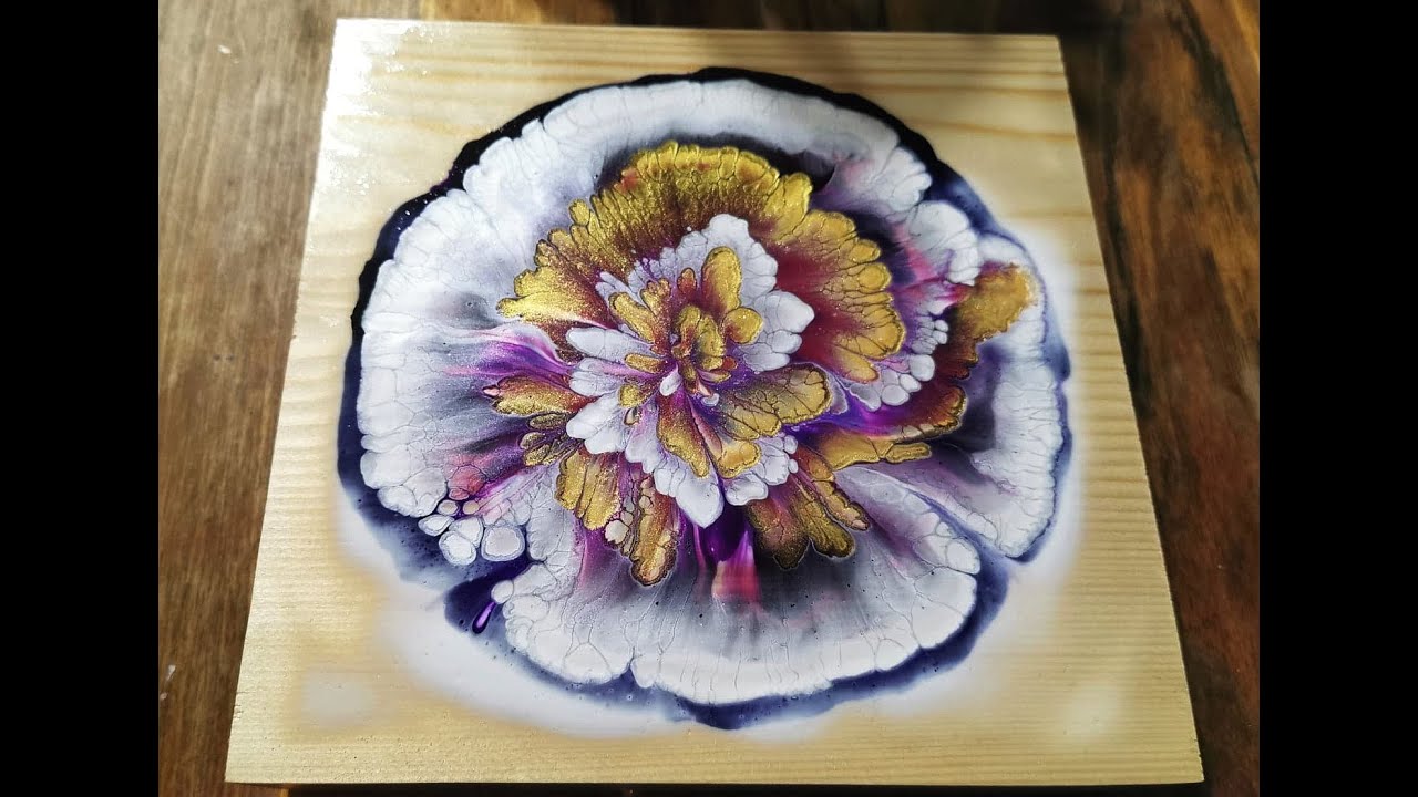 (219) Flower on the wooden background / Acrylic pouring /Fluid art