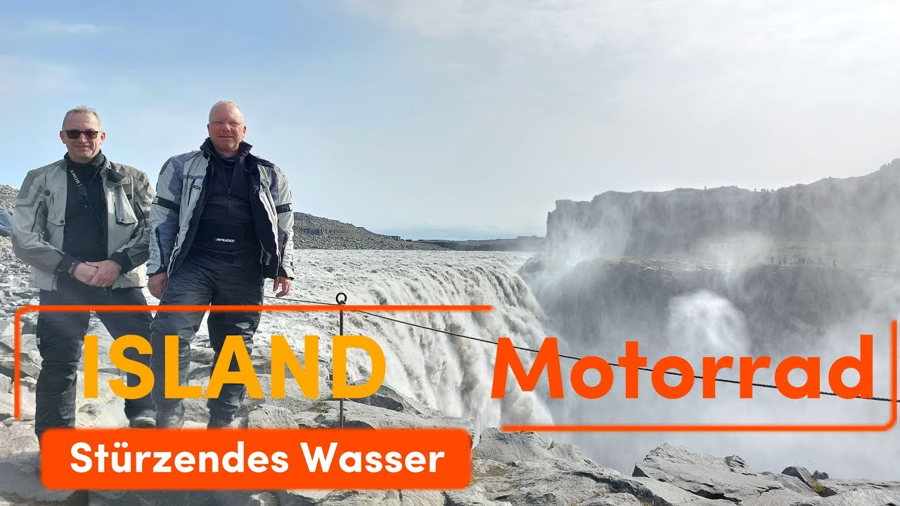 Island kreuz und quer mit dem Motorrad Stürzende Wassermassen